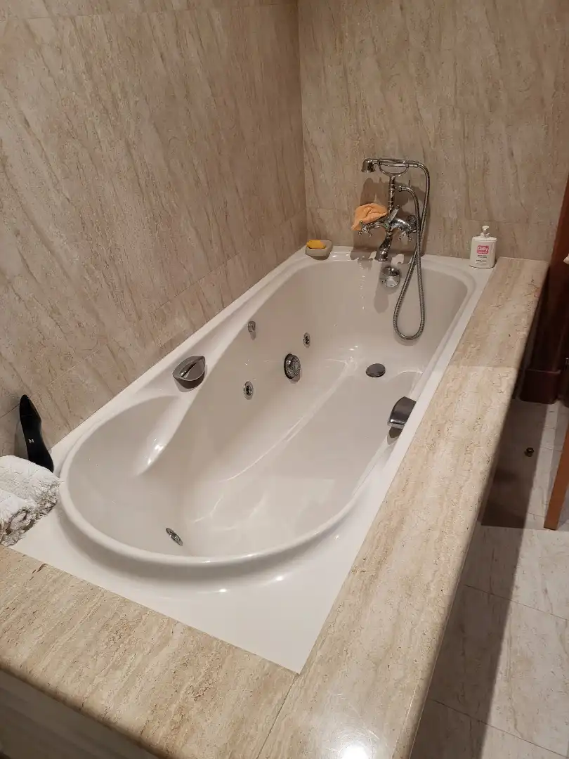 Baño de Casa o chalet de alquiler en Vigo  con Calefacción, Jardín privado y Amueblado