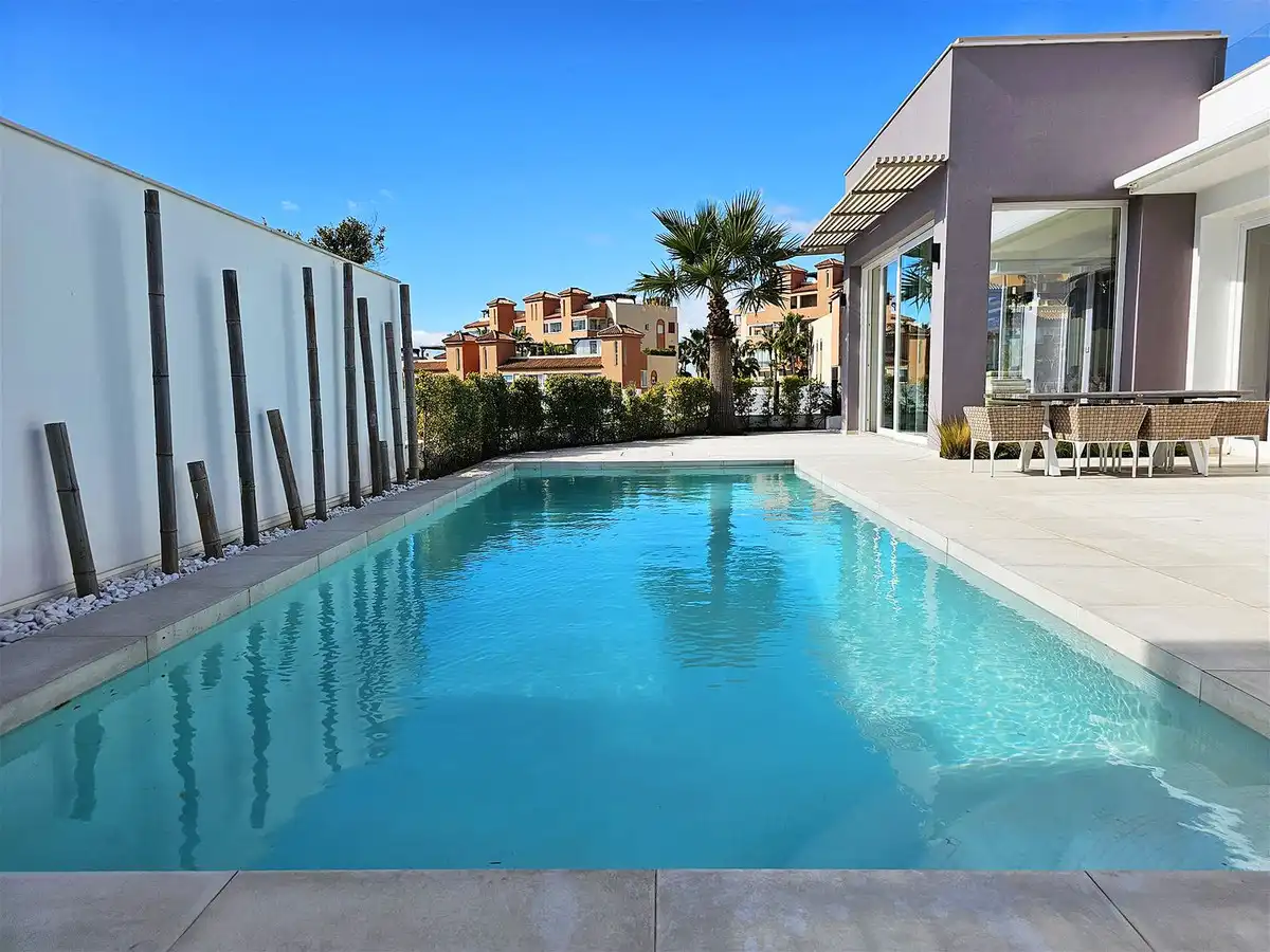 Chalet con piscina en venta en Riviera del Sol, imagen 28