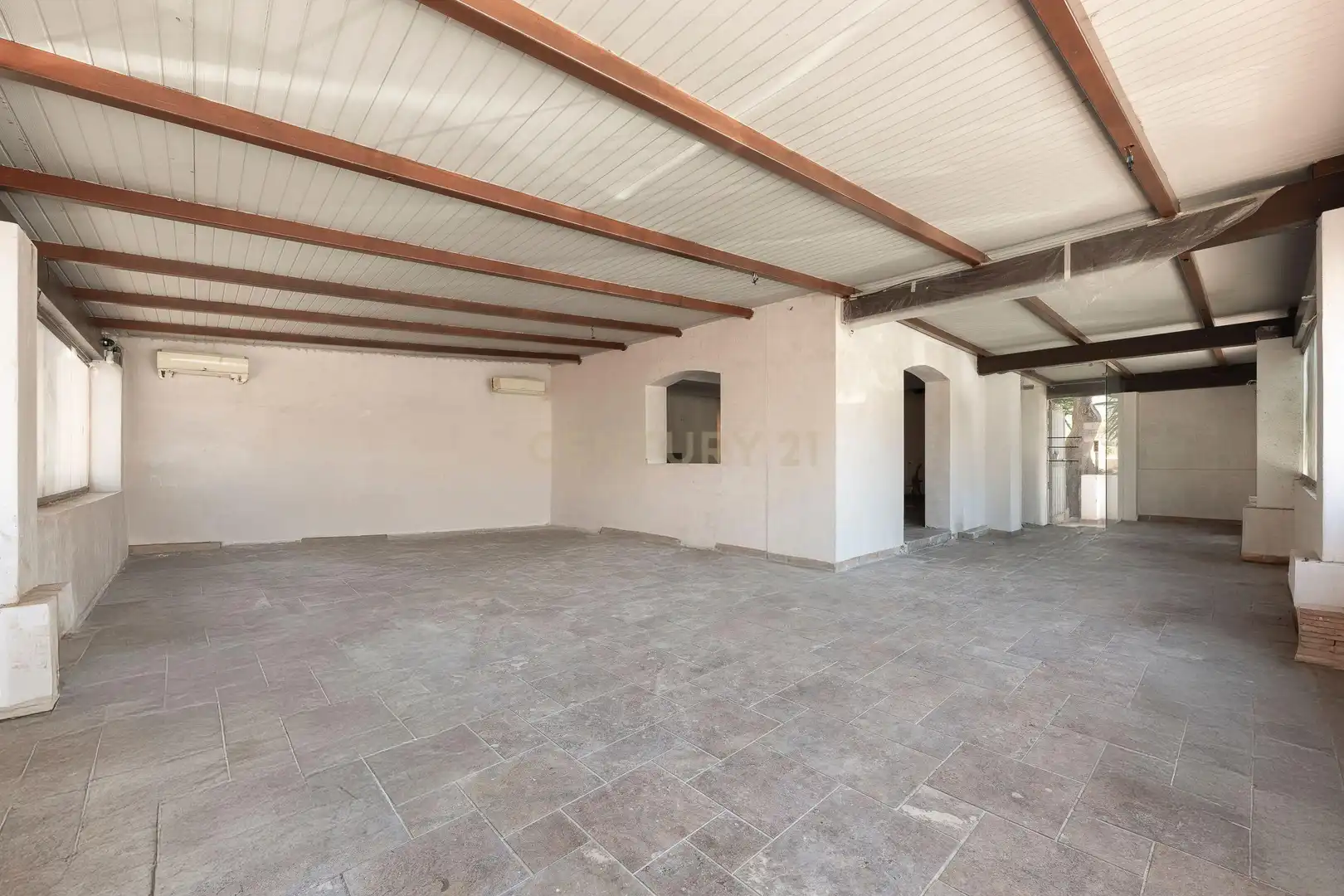 Local de alquiler en Marbella
