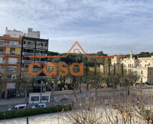 Exterior view of Flat to rent in Arenys de Mar  with Air Conditioner and Furnished