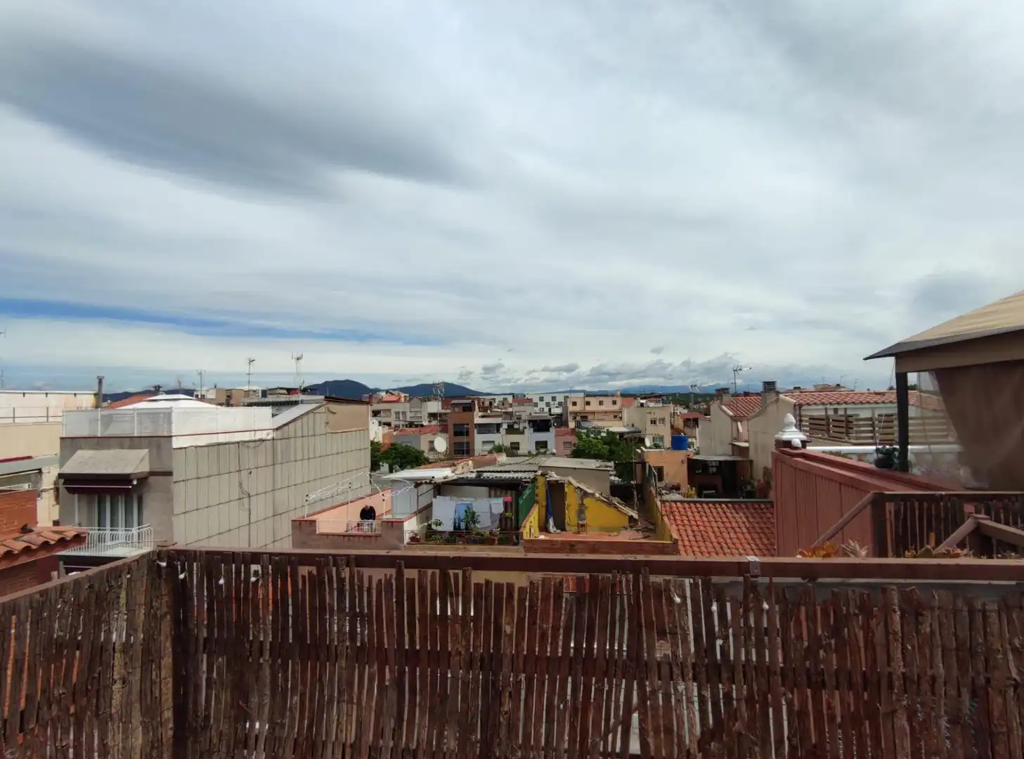 Vista exterior de Casa o chalet en venta en Sabadell con Calefacción, Terraza y Balcón