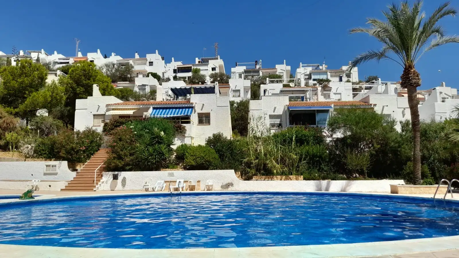 Chalet con terraza en alquiler en Pueblo Español - Coveta Fumá, imagen 34
