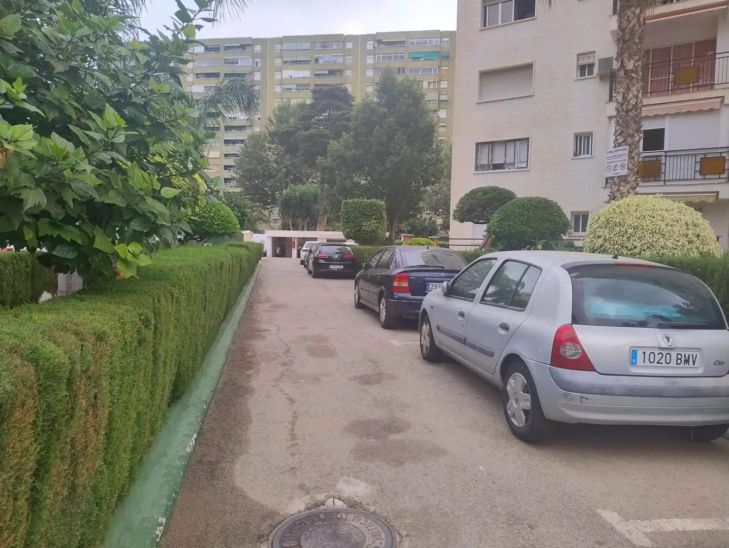 Parking de Apartamento de alquiler en Fuengirola con Jardín privado, Terraza y Amueblado