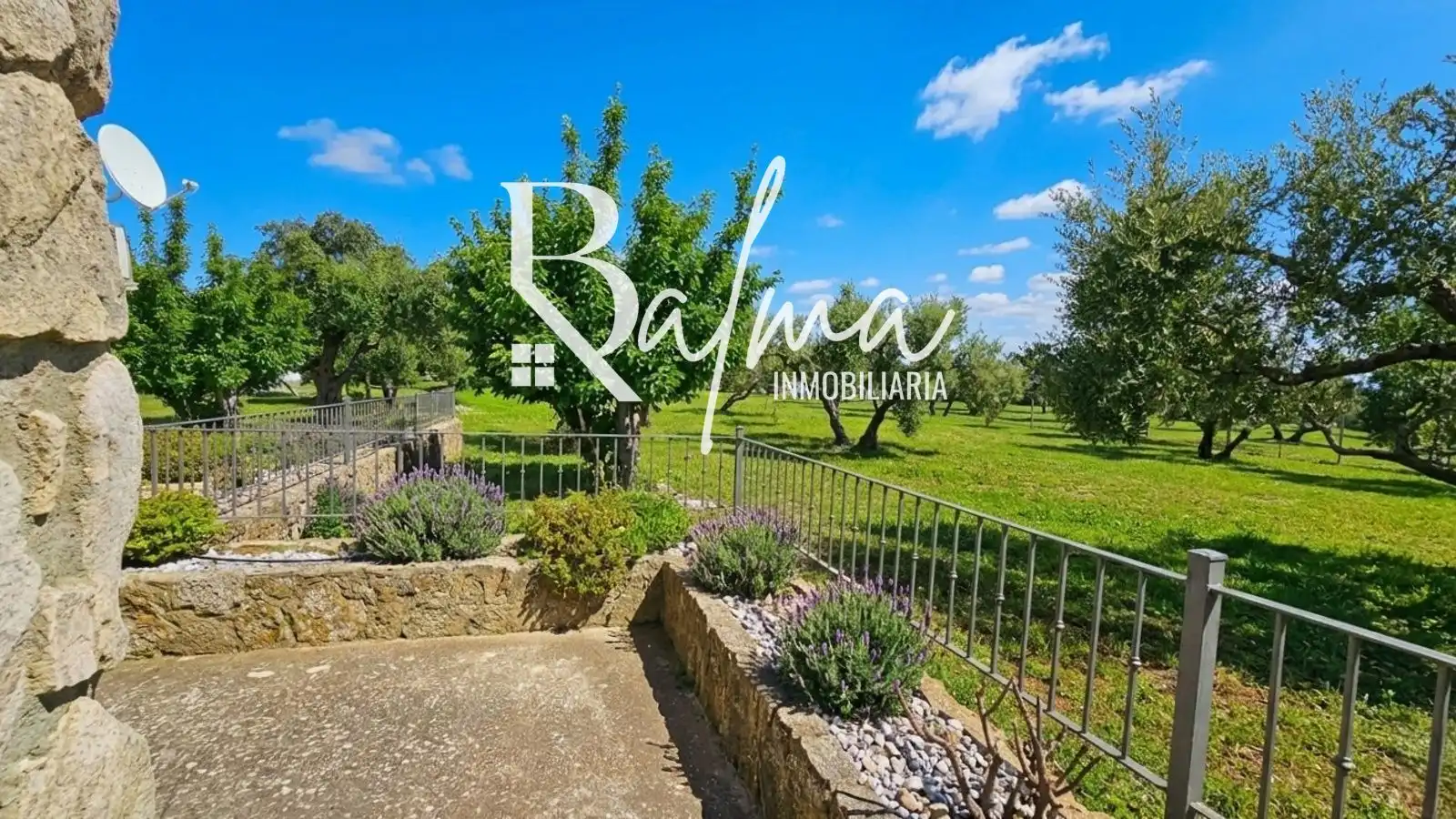 Detached house with pool for sale in Casco Histórico, imagen 55