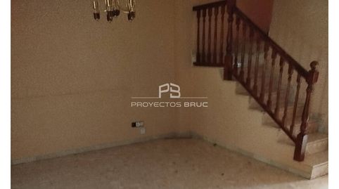 Foto 5 de Casa o chalet en venta en Calle Can Roca, Nucli Urbà, Esparreguera