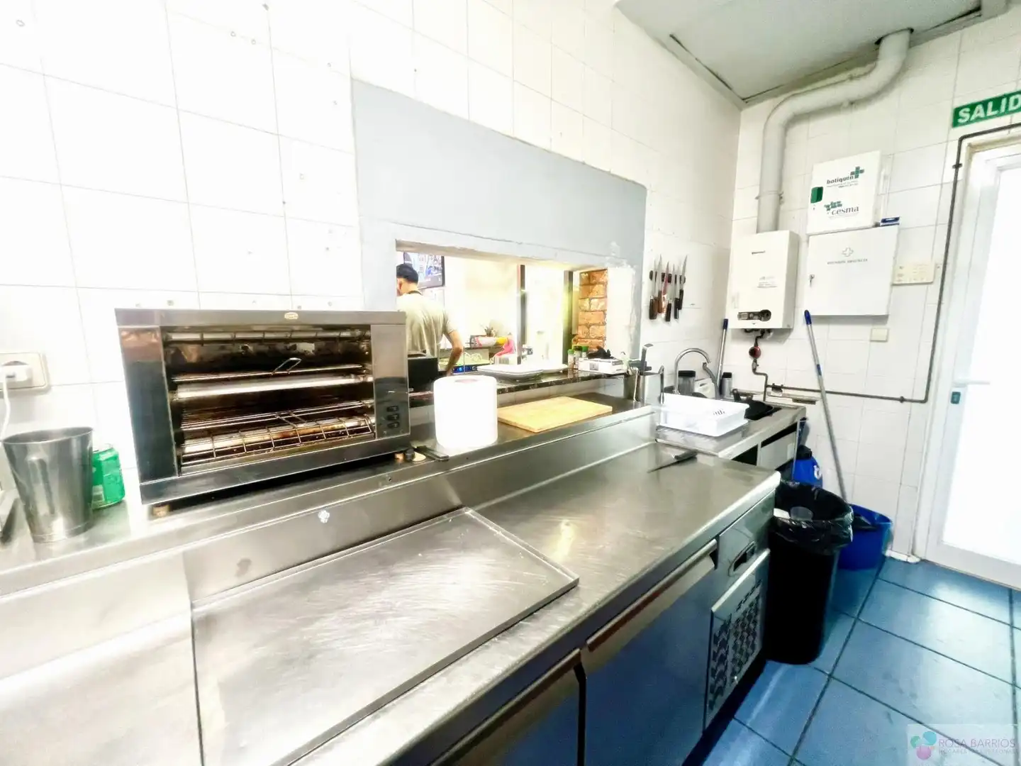 Local comercial en traspàs a San Pedro de Alcántara, imagen 7