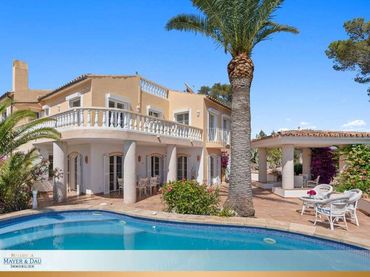 Casa con balcone in vendita a Port d'Andratx