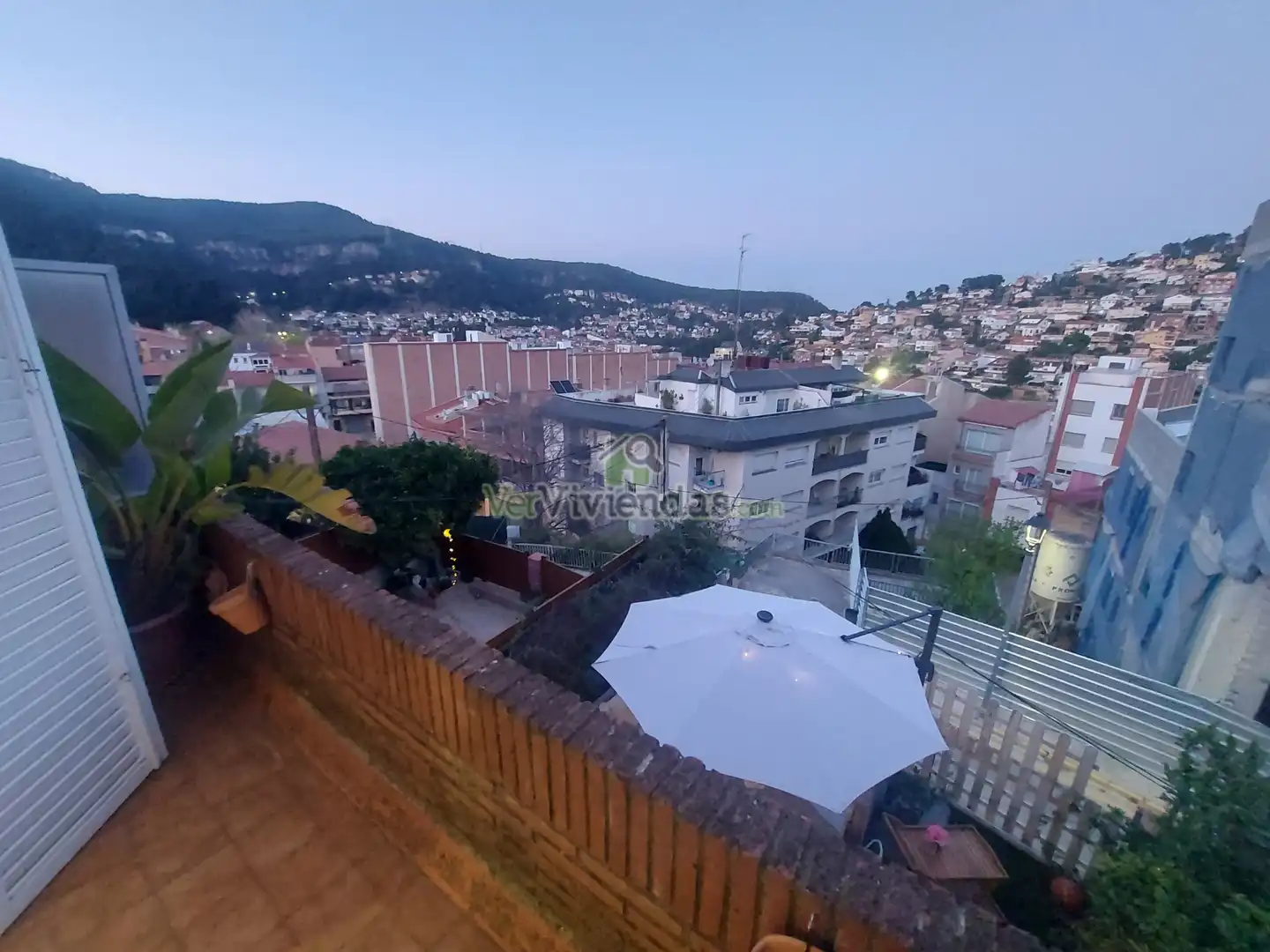Terraza de Casa adosada en venta en Vallirana con Aire acondicionado, Calefacción y Jardín privado