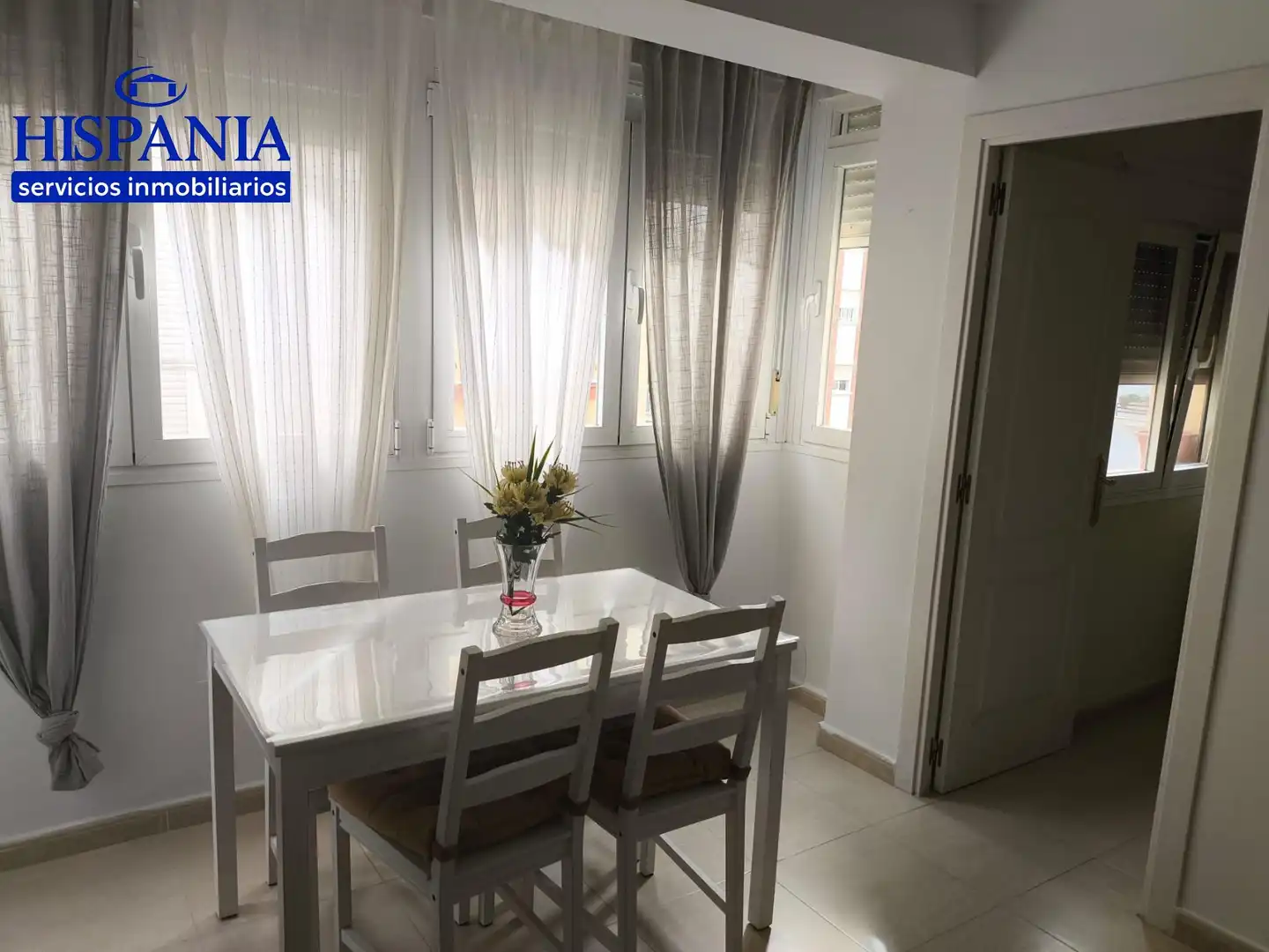 Comedor de Piso de alquiler en Cádiz
