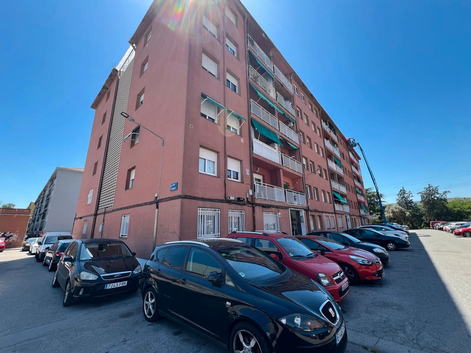 Exterior view of Planta baja for sale in Terrassa