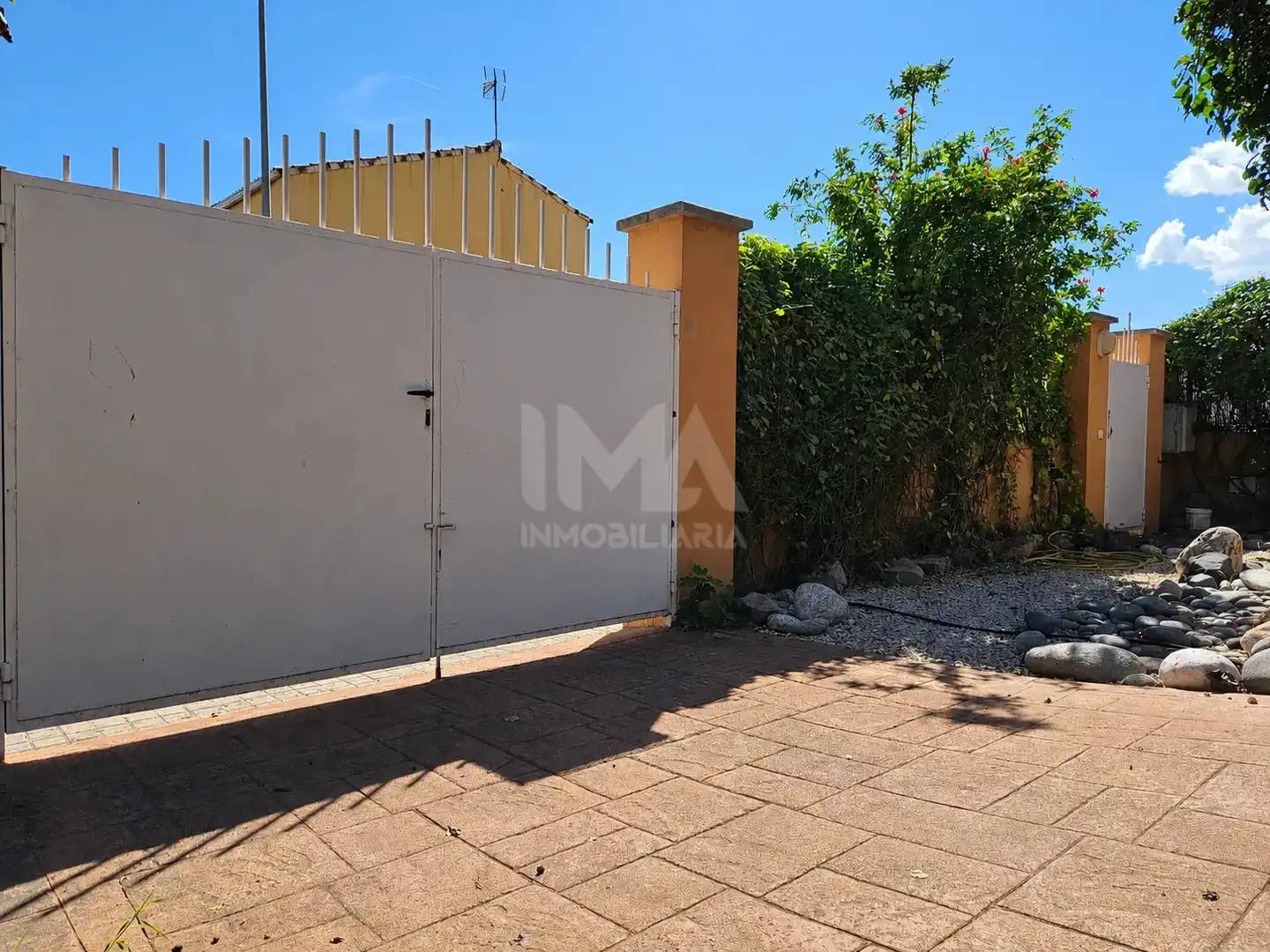 Parking de Casa adosada en venta en Montealegre 