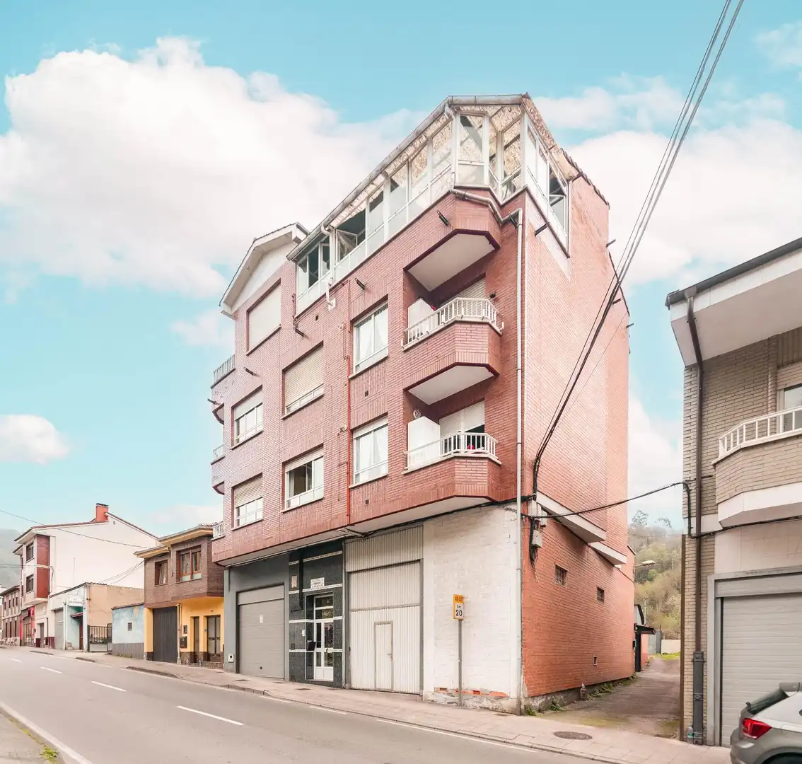 Flat for sale in Lugar LAGO,EL, 12, Zona Rural