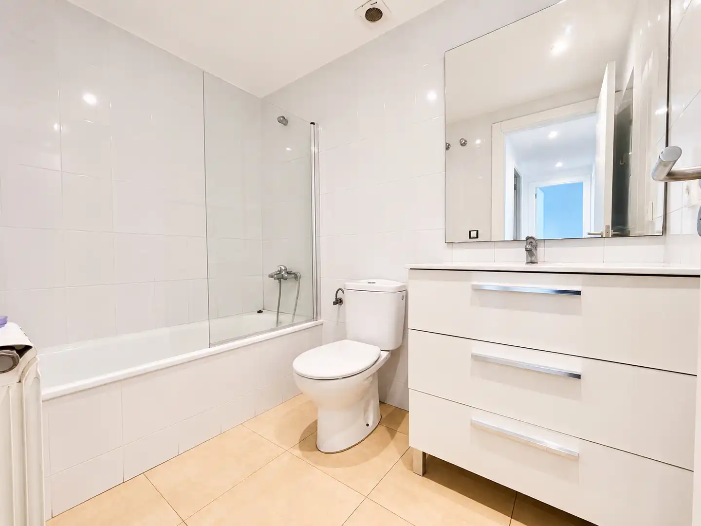 Baño de Piso en venta en Cassà de la Selva con Calefacción y Trastero