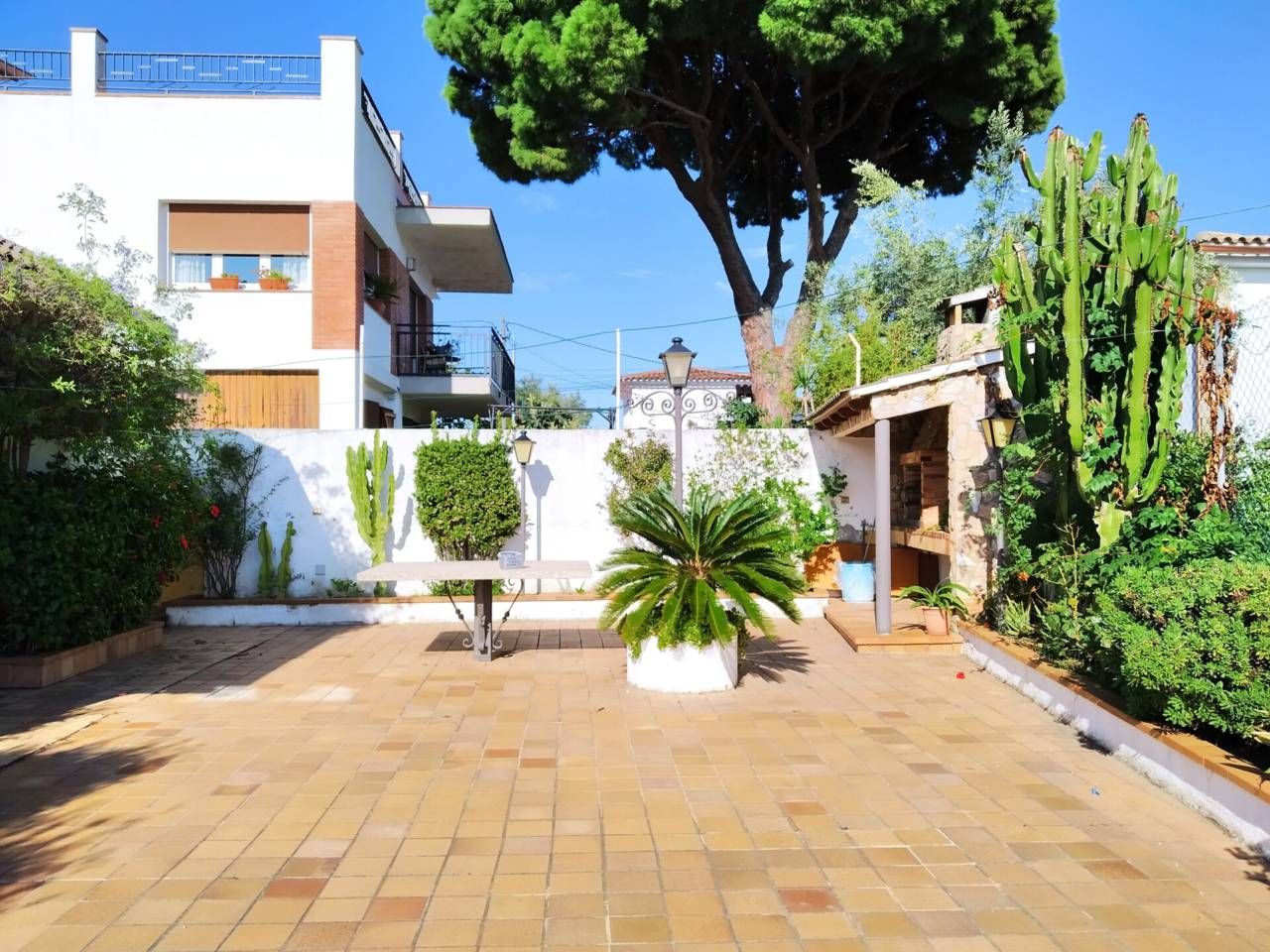 Casa o xalet en venda a Aragó, Santa Clotilde