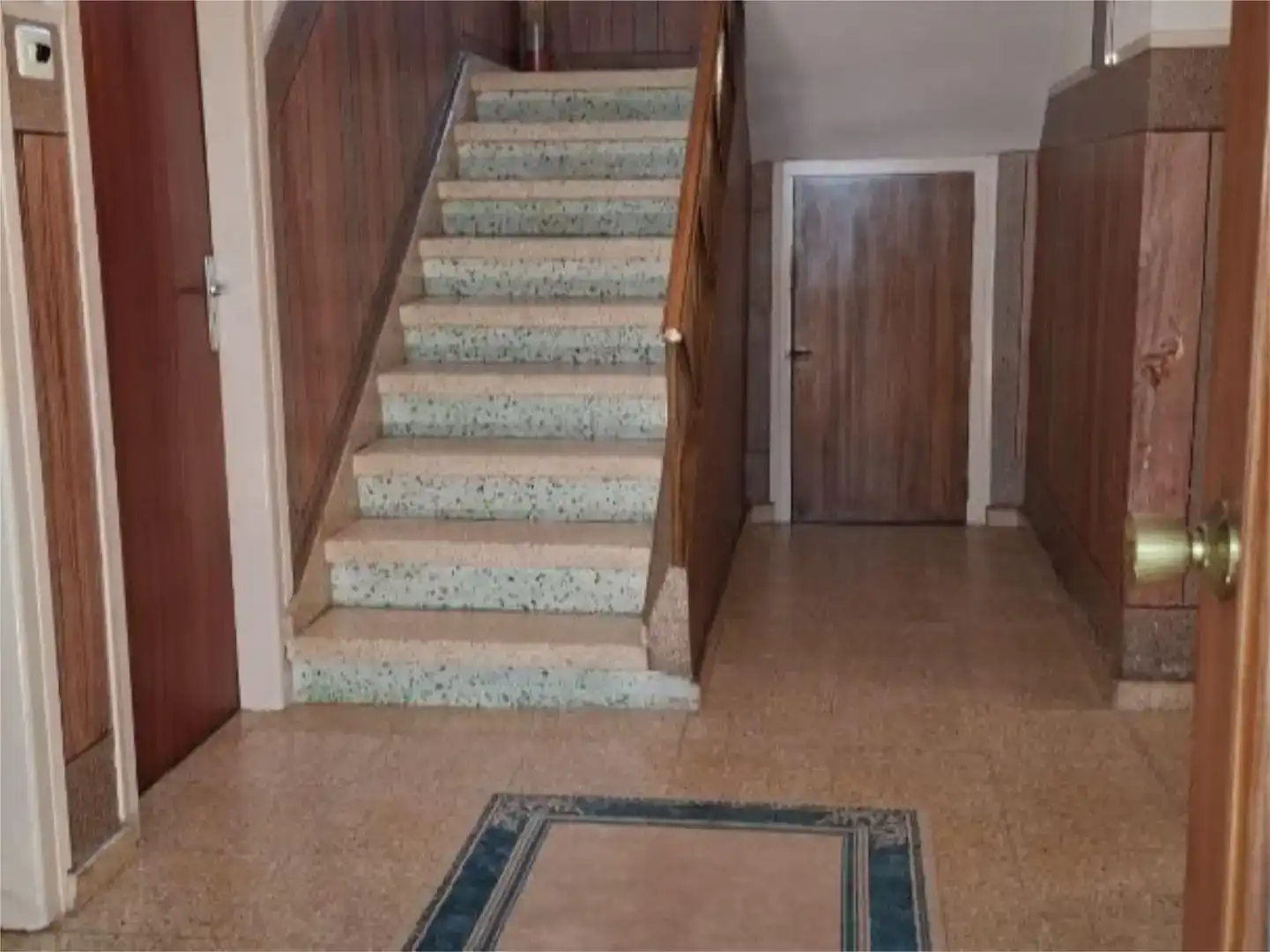 Piso en venta en Bustillo del Páramo con Parquet, Trastero y Amueblado