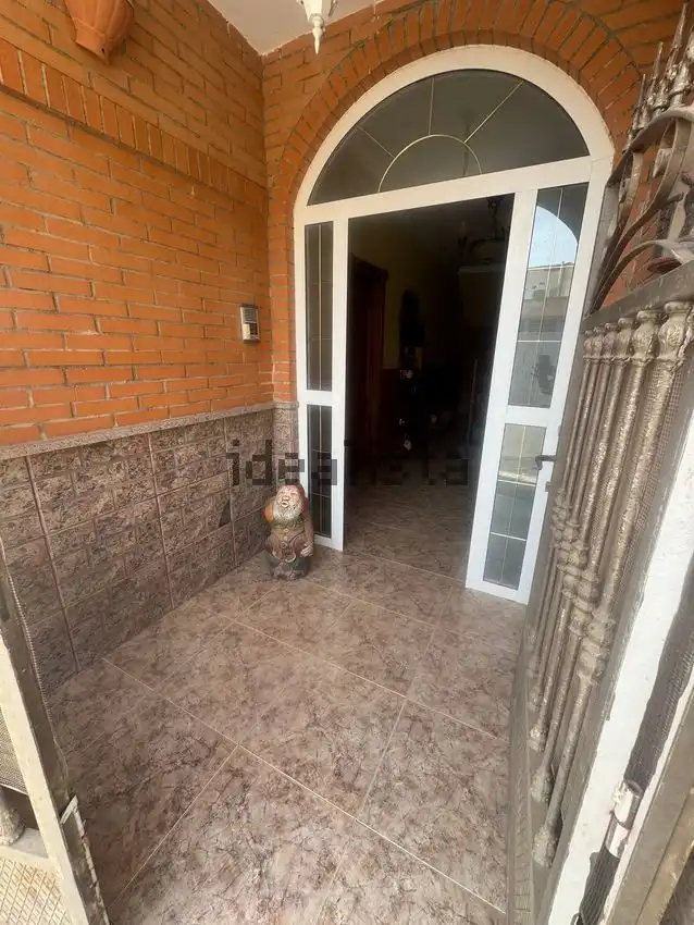 Vista exterior de Casa o chalet en venta en Vícar con Aire acondicionado, Terraza y Balcón