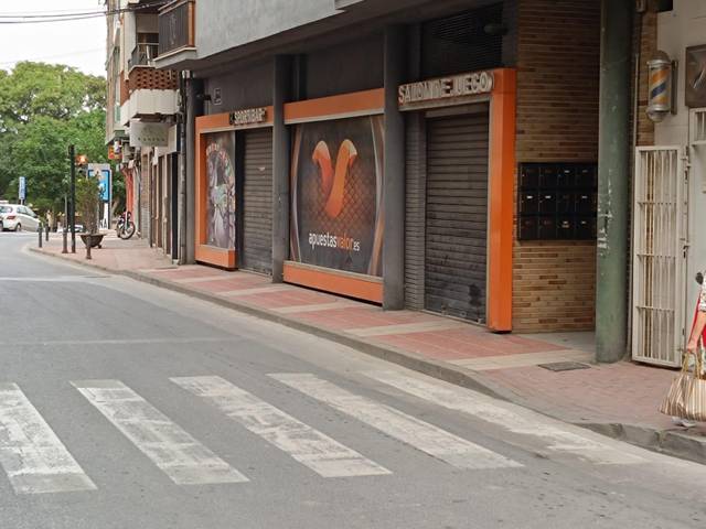 Local comercial en Venta en Algezares