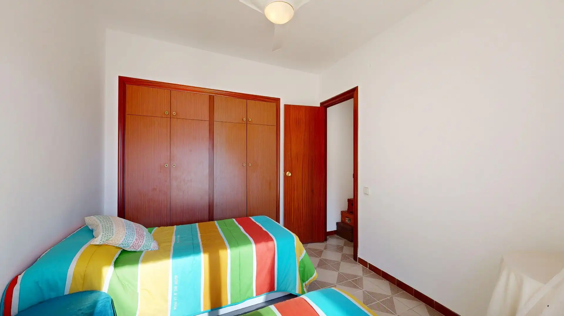 Schlafzimmer von Haus oder Chalet zum Verkauf in Chiva mit Privatgarten und Abstellraum