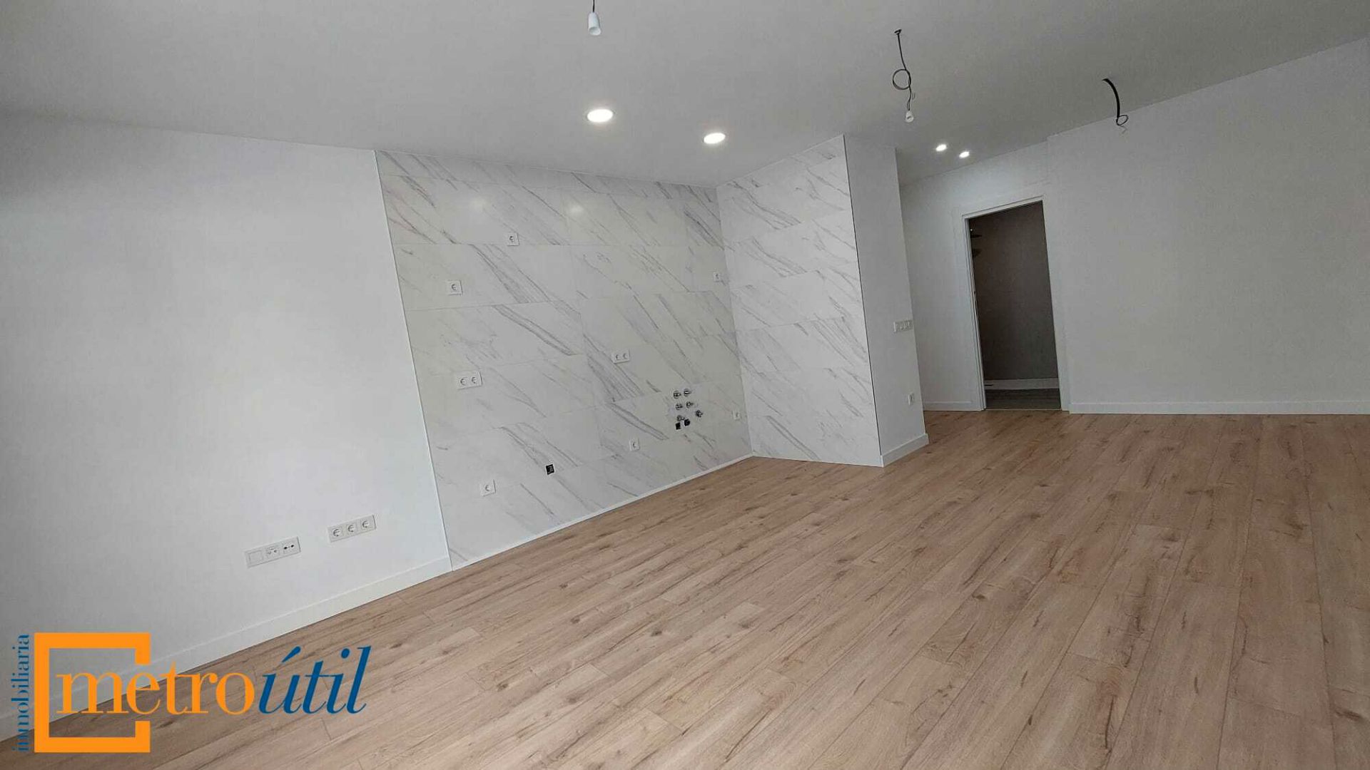 Wohnung zum Verkauf in Salamanca Capital mit Klimaanlage, Heizung und Parkett