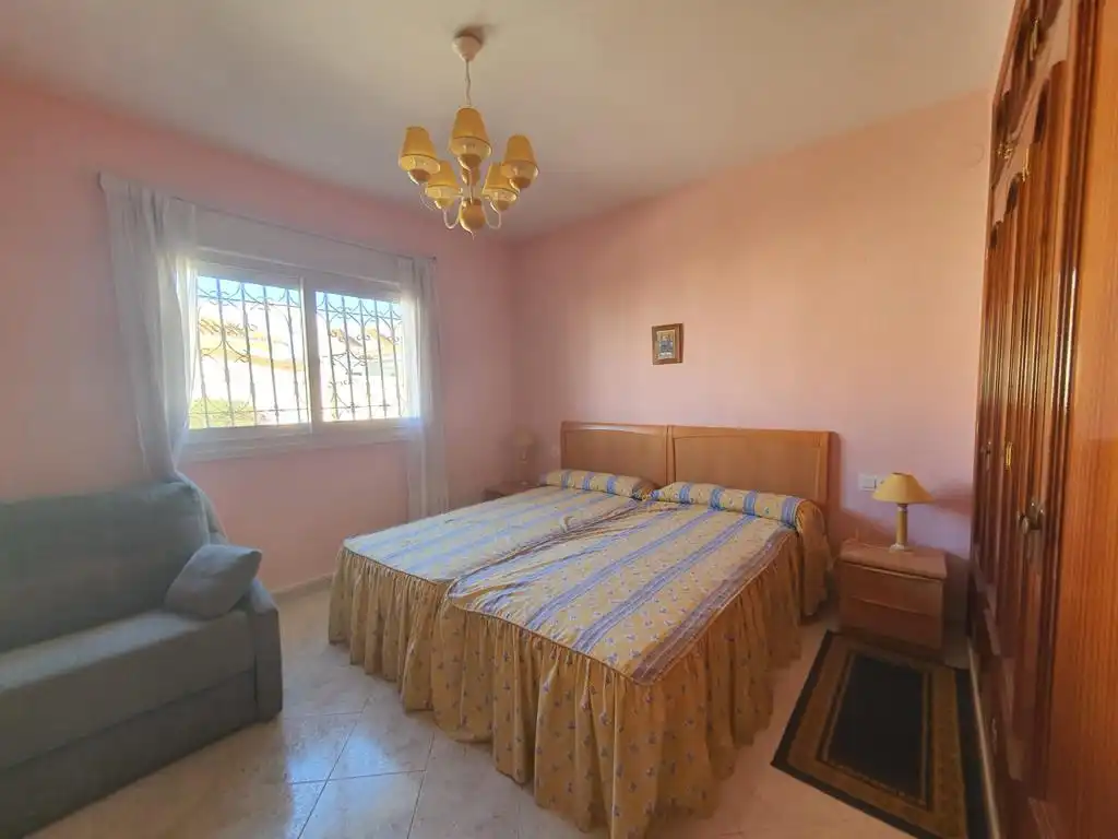 Chalet con jardín en venta en Centro Internacional, imagen 9