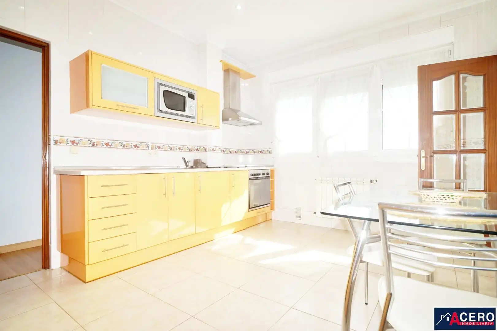 Cocina de Apartamento de alquiler en Piélagos