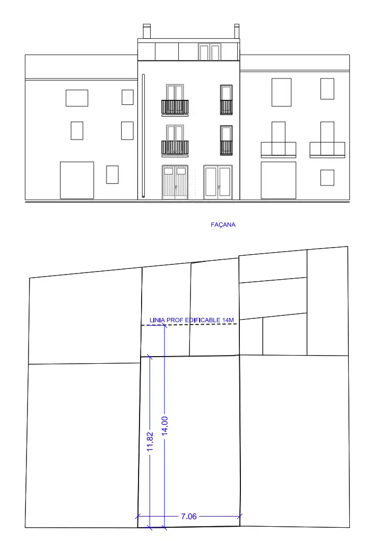 Houses for sale in Salt  with Private garden