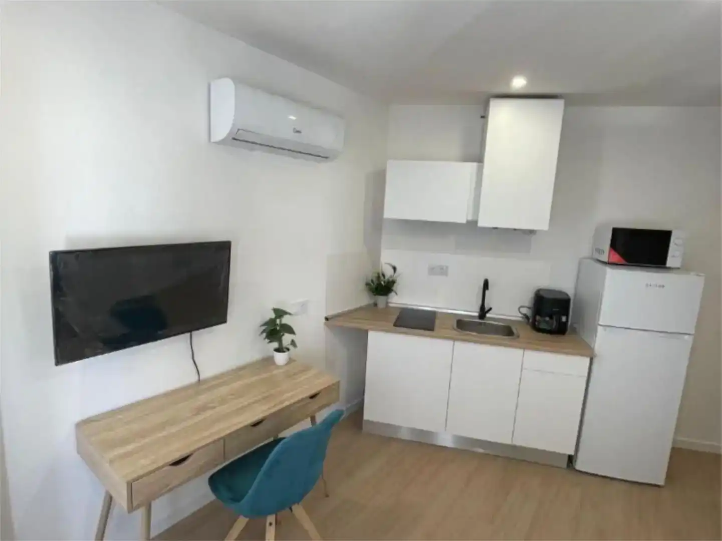 Kitchen of Flat for rent in Alcalá de Henares