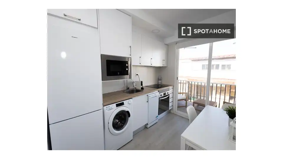 Kitchen of Flat for rent in Sueca  with Air Conditioner, Heating and Furnished