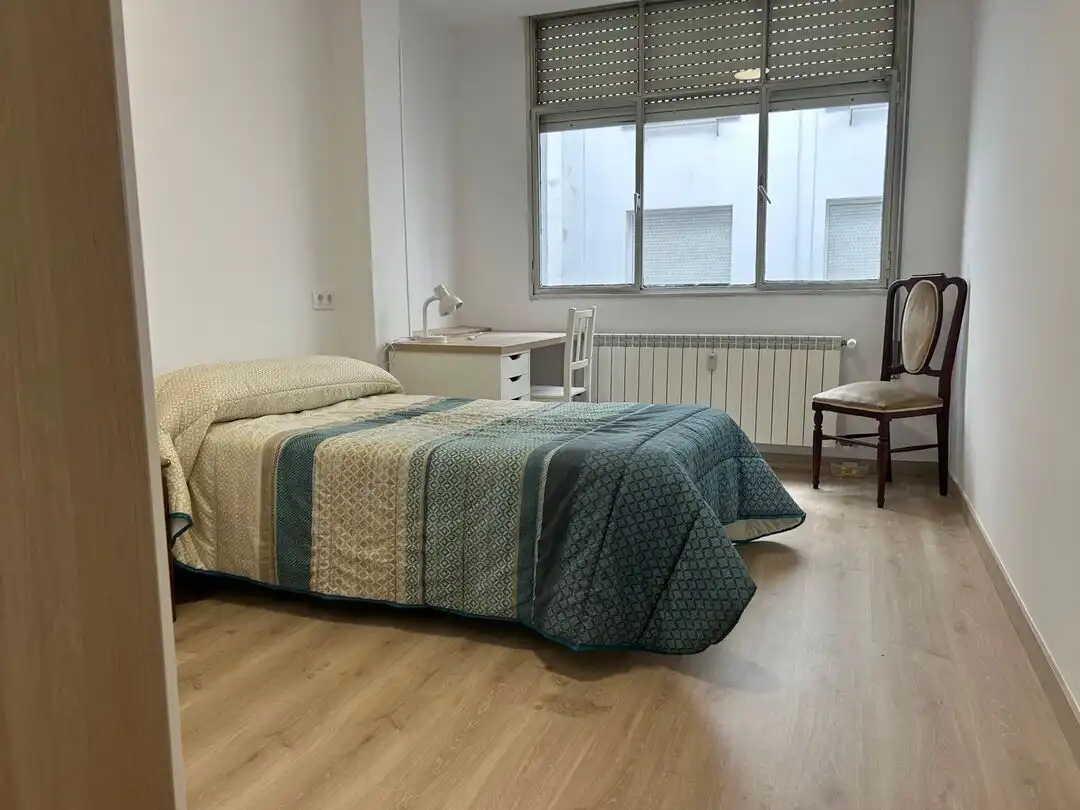 Schlafzimmer von Wohnung zur Miete in Vitoria - Gasteiz mit Heizung, Terrasse und Abstellraum