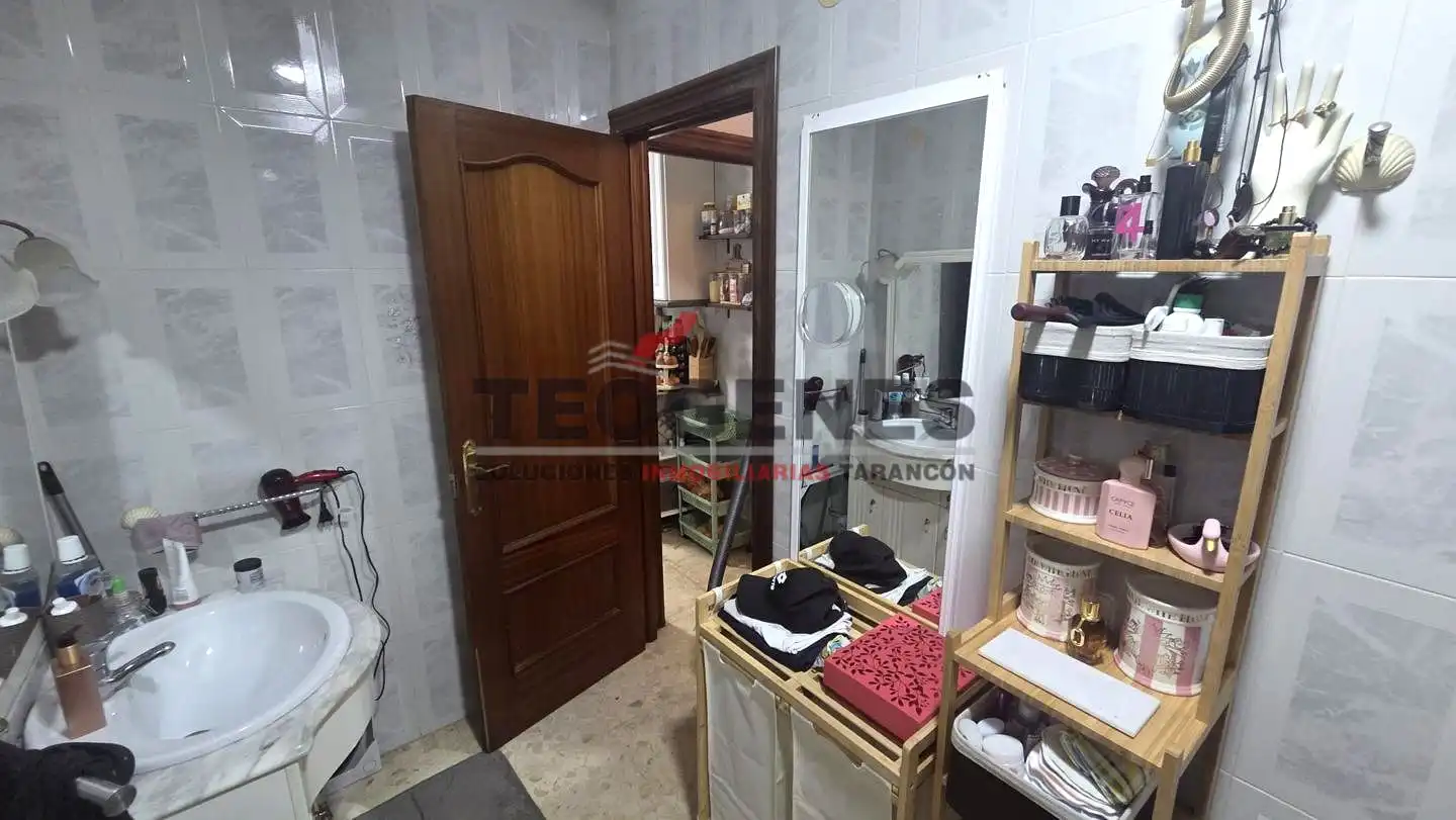 Dormitori de Casa o xalet en venda en Santa Cruz de la Zarza amb Aire condicionat i Calefacció