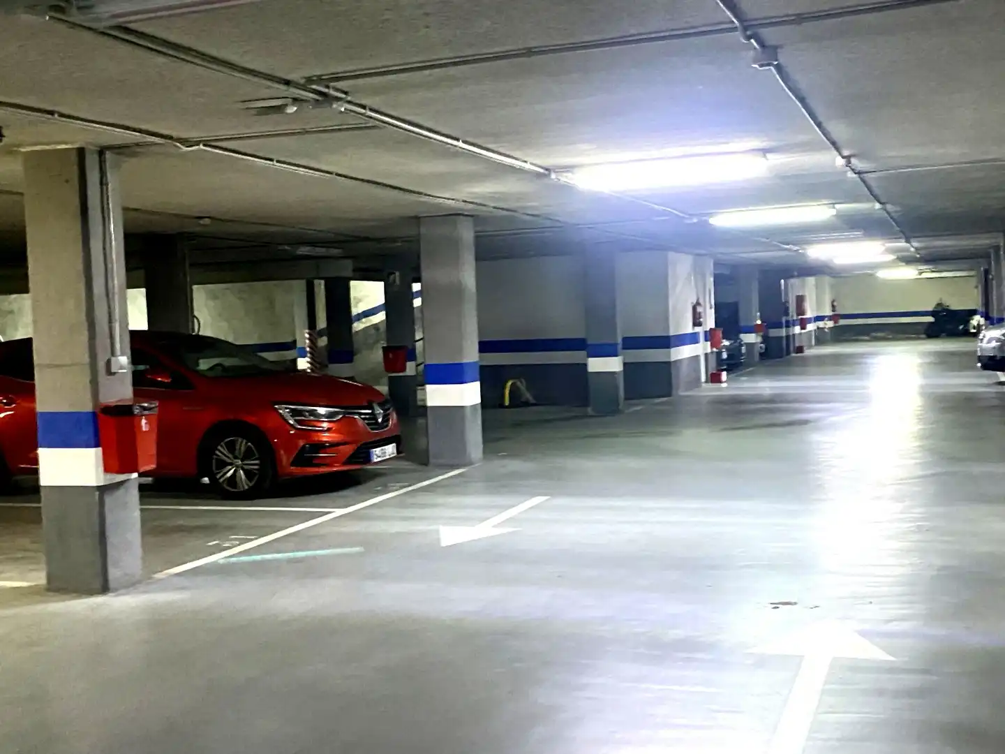 Parking de Piso en venta en Torrelavega  con Parquet, Trastero y Amueblado