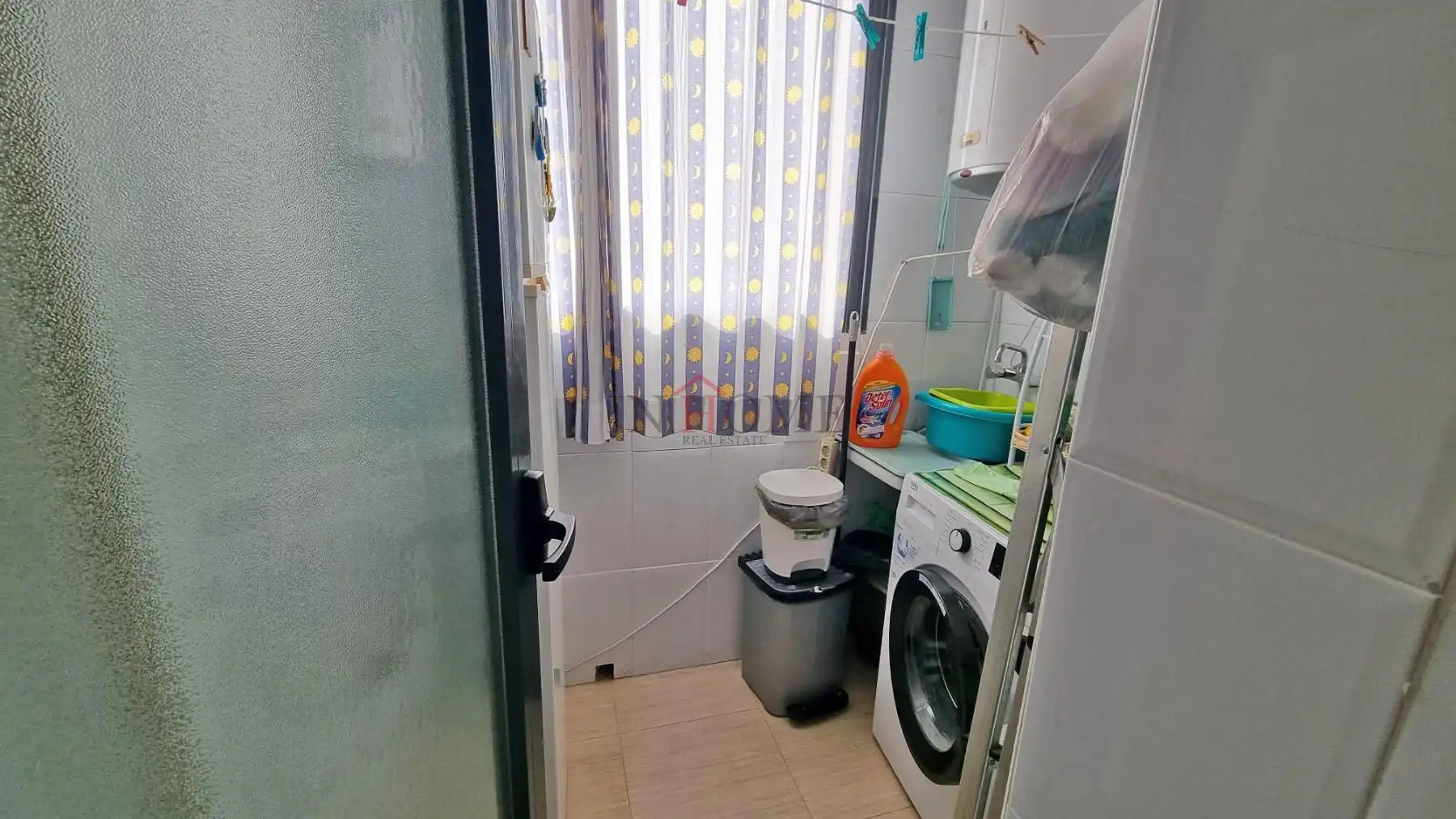 Baño de Apartamento en venta en Benidorm con Aire acondicionado, Terraza y Amueblado