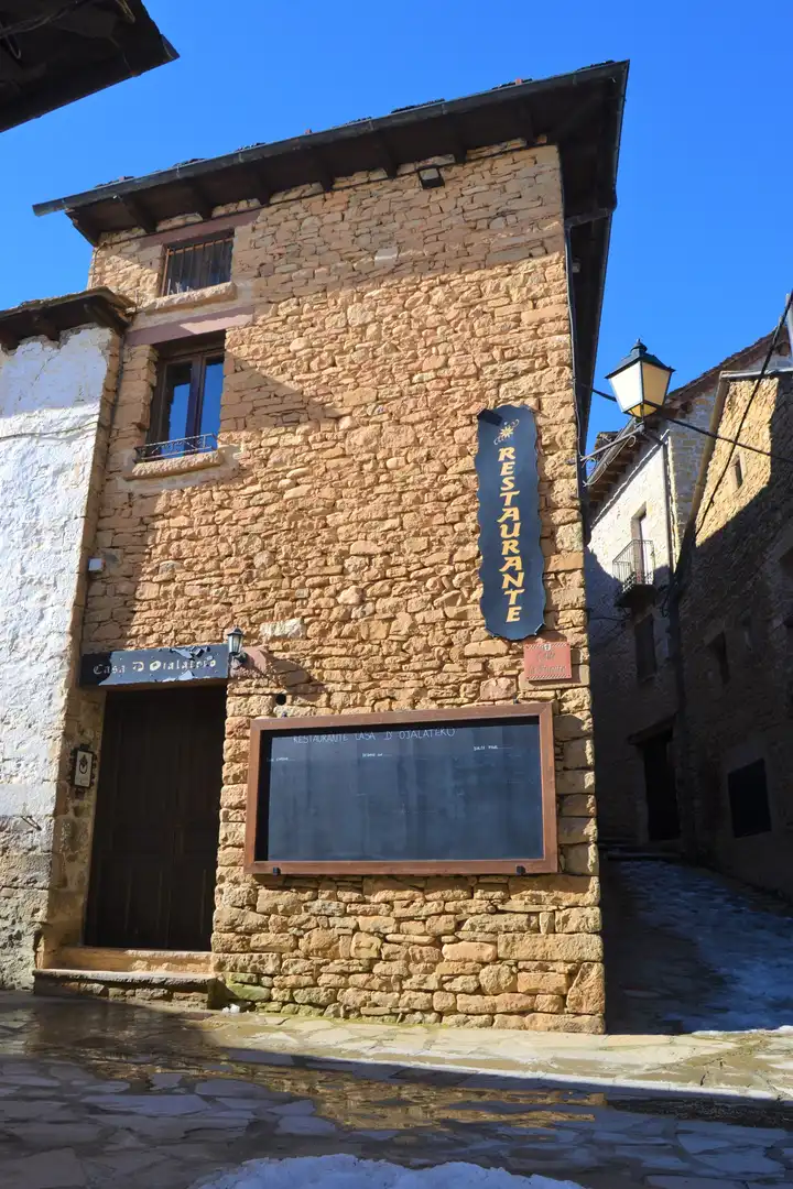 Casa o chalet en venta en Santa Cruz de la Serós con Amueblado, Horno y Lavadora