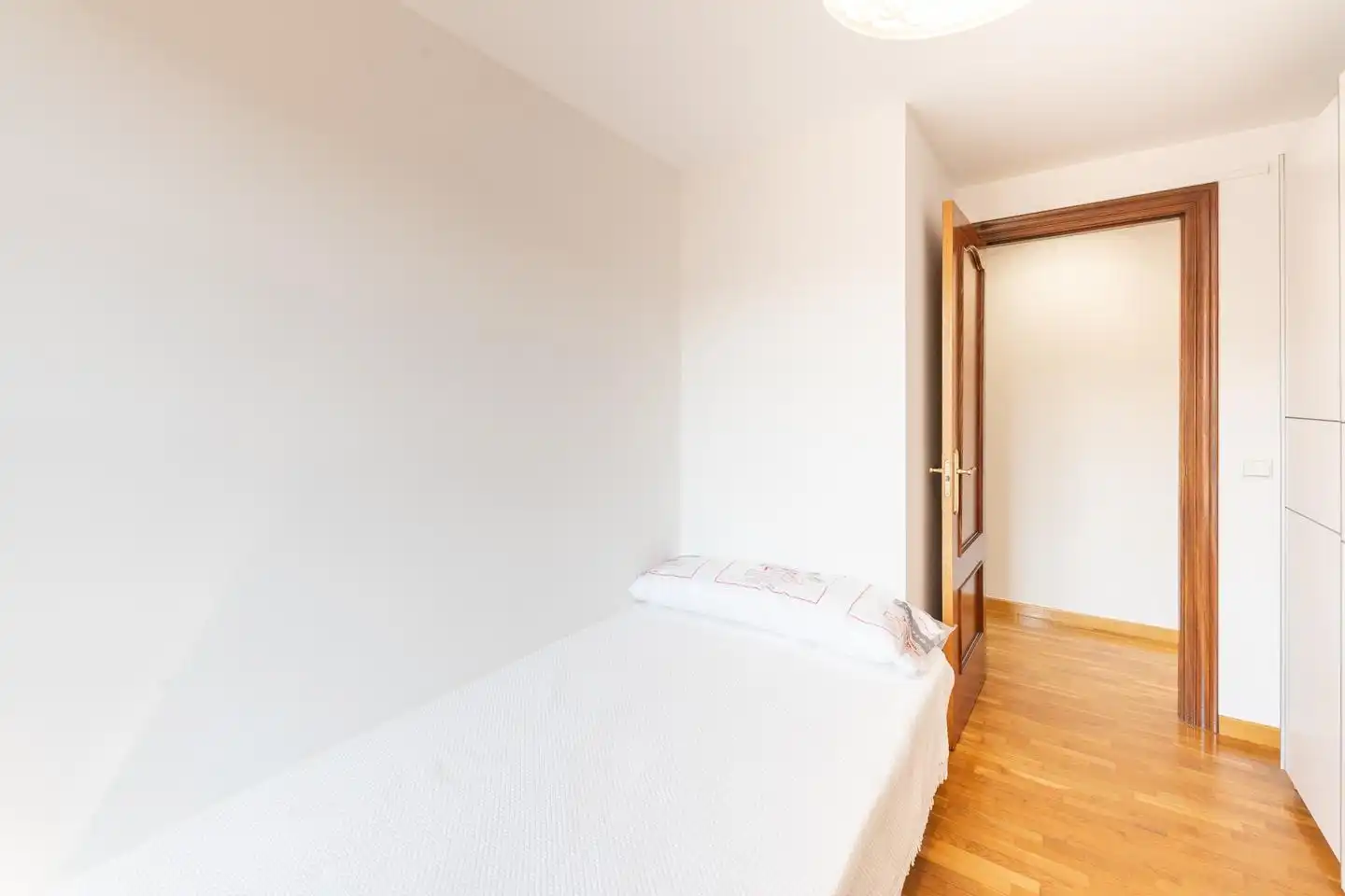 Wohnung zur Miete in Calle Fontán, Fontán