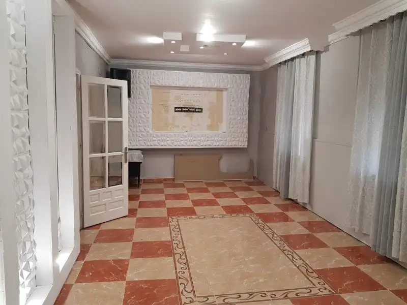 Sala de estar de Planta baja en venta en Plasencia con Aire acondicionado y Jardín privado