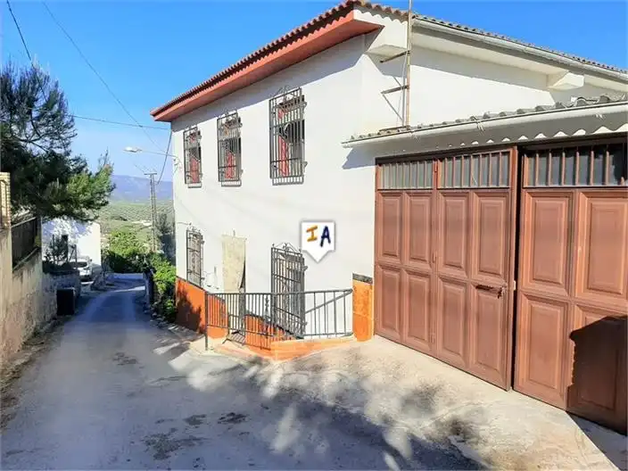 Adossat en venda a Alcalá la Real