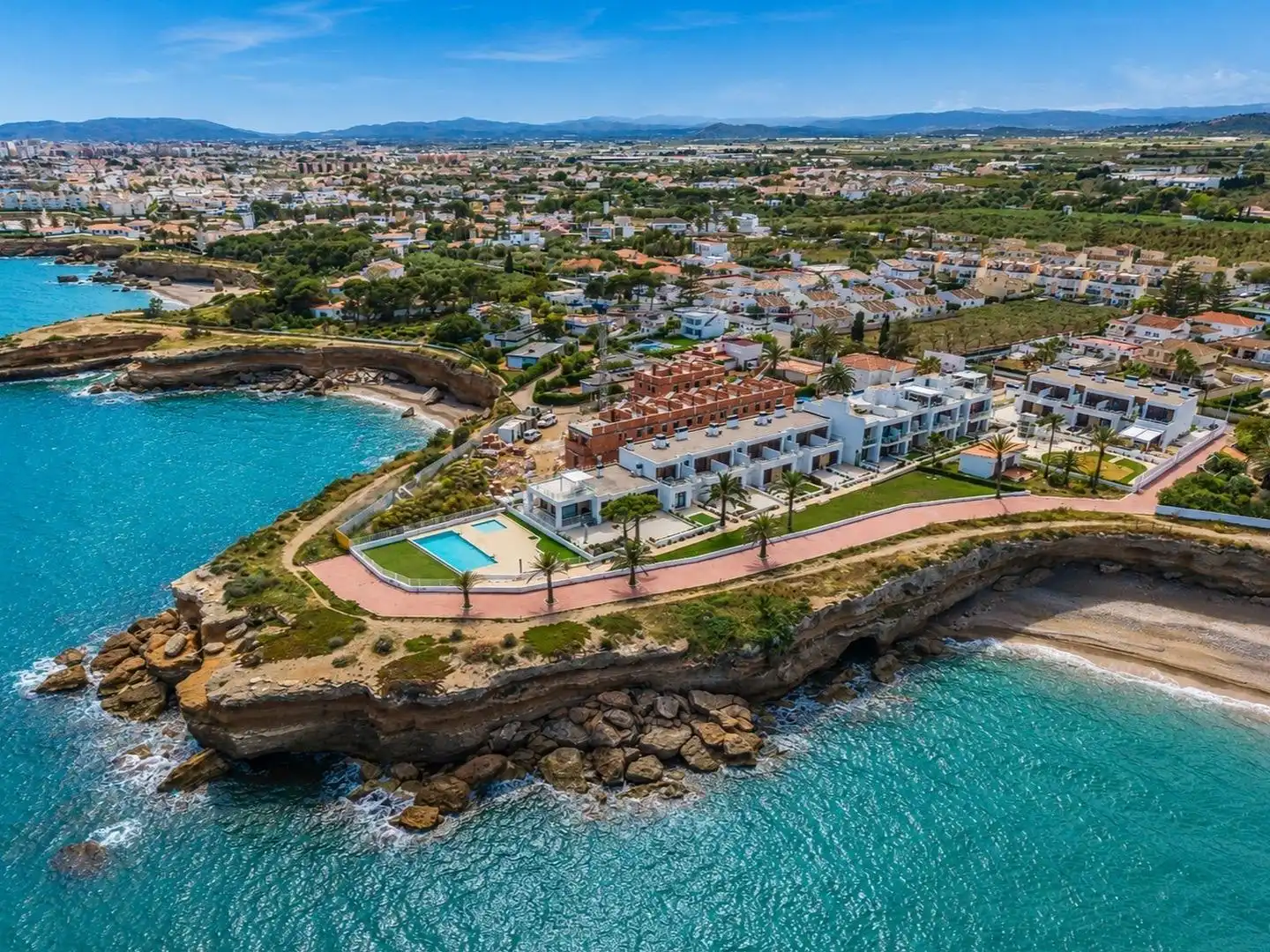 Vista exterior de Casa adosada en venta en Vinaròs con Jardín privado, Terraza y Trastero