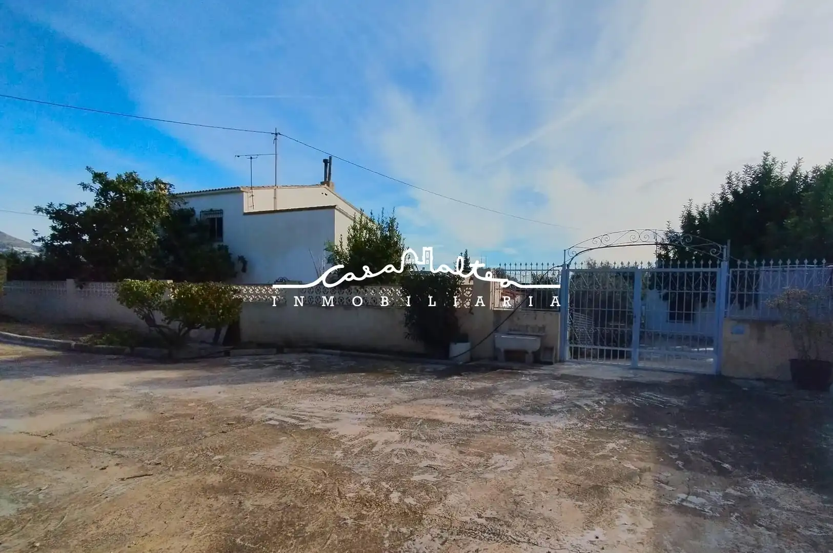 Vista exterior de Casa o xalet en venda en Ador amb Calefacció, Jardí privat i Terrassa