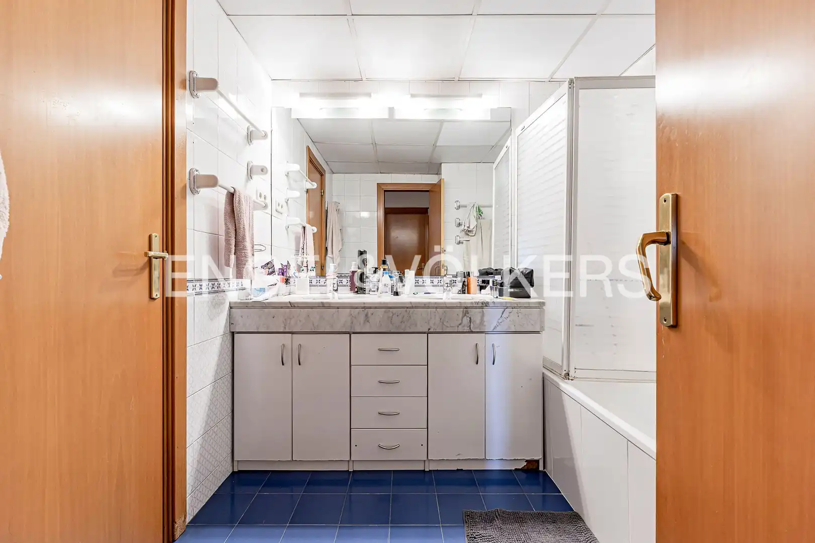 Flat with terrace to rent in El Centre, imagen 21