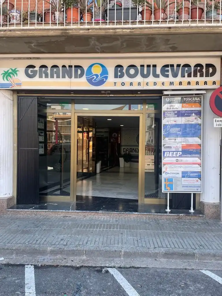 Local comercial en alquiler en Carrer de la Fàbrica, imagen 7