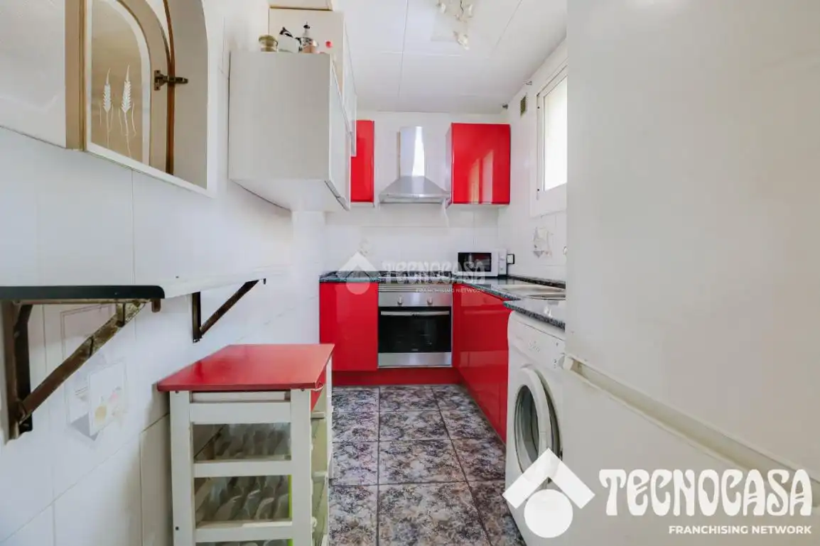 Cocina de Piso en venta en Viladecans con Trastero y Balcón