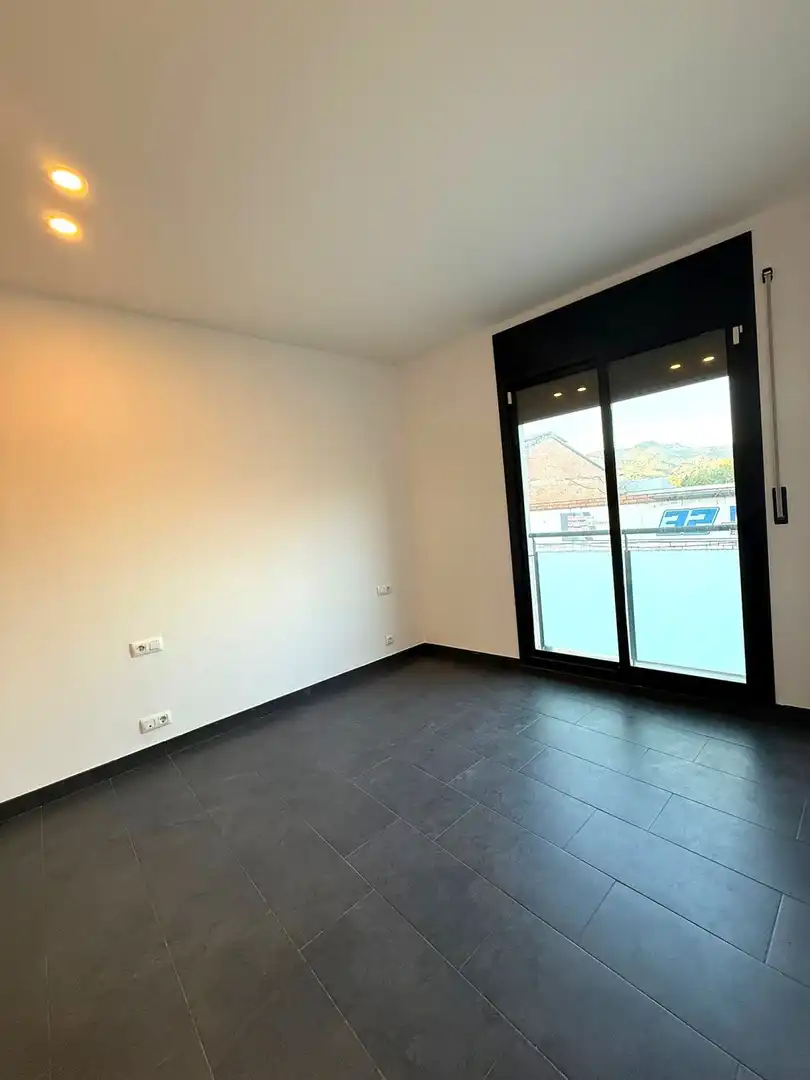 Terraza de Piso en venta en Sant Vicenç Dels Horts con Aire acondicionado y Calefacción