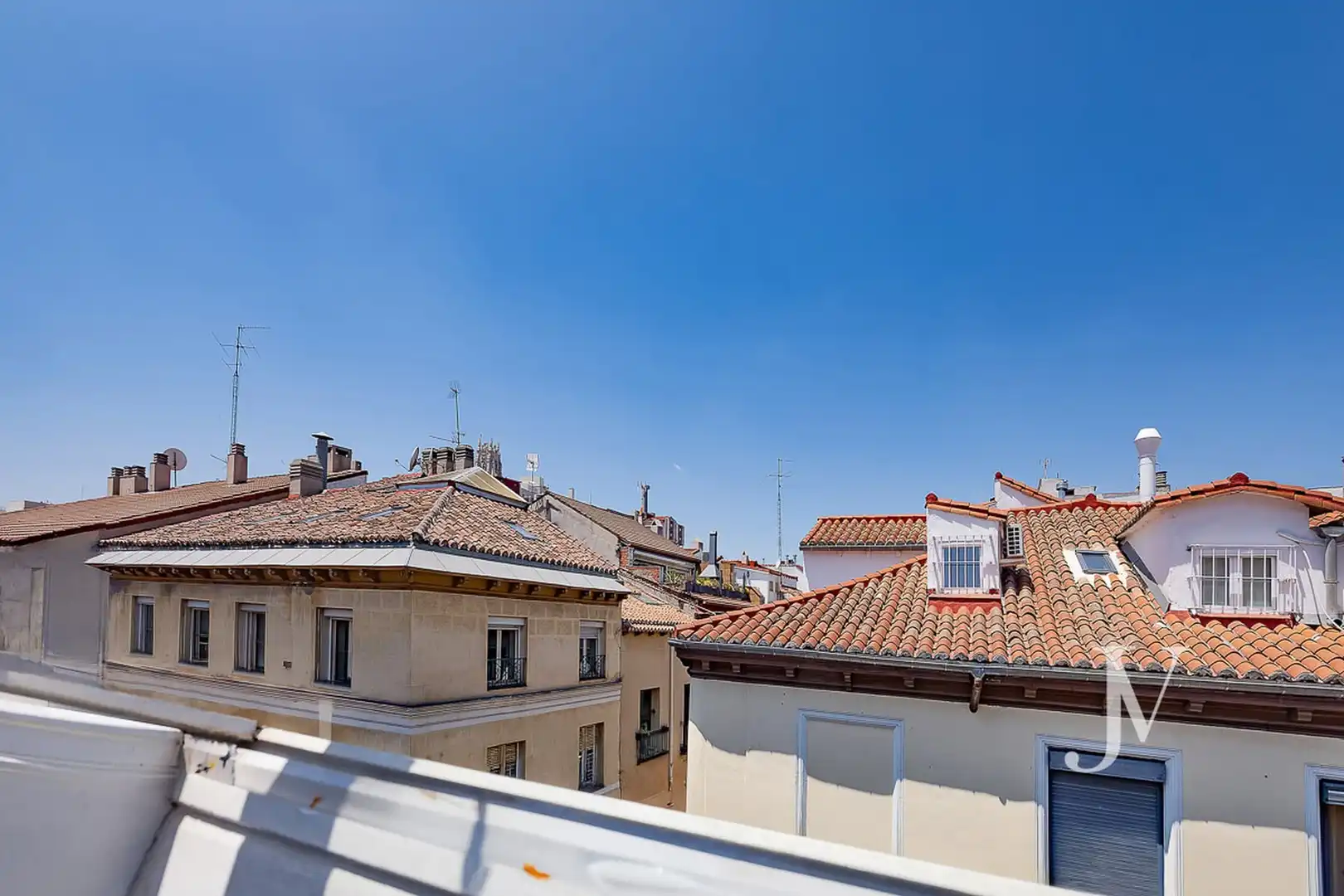 Terrasse von Dachboden zur Miete in Madrid mit Klimaanlage, Heizung und Möbliert