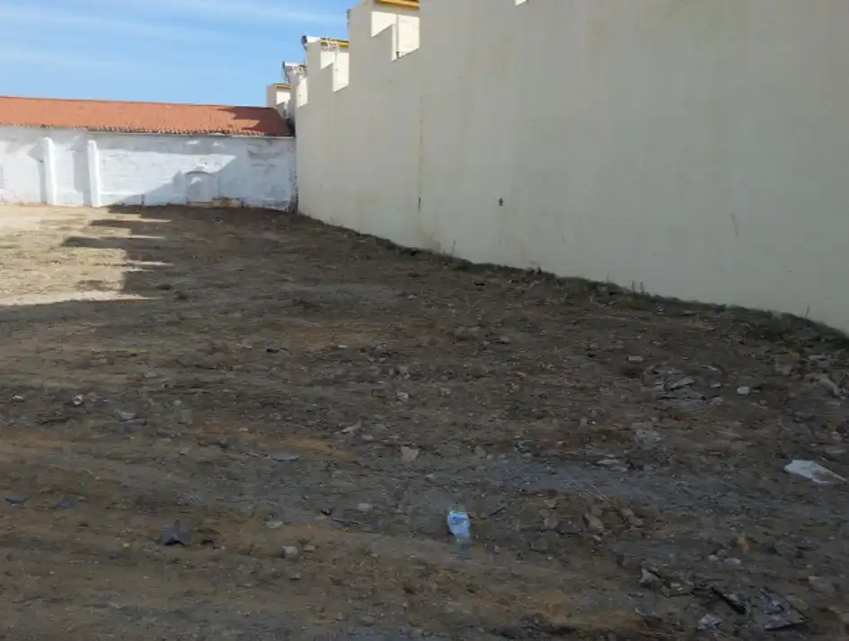 Terreno residencial en venta en La Palma del Condado, imagen 3