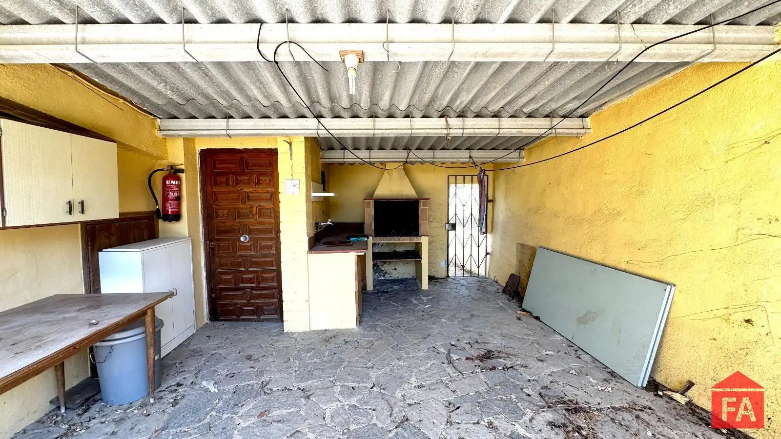 Haus oder Chalet zum Verkauf in El Montmell mit Abstellraum und Alarm