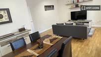 Dining room of Flat to rent in  Madrid Capital  with Air Conditioner, Heating and Furnished