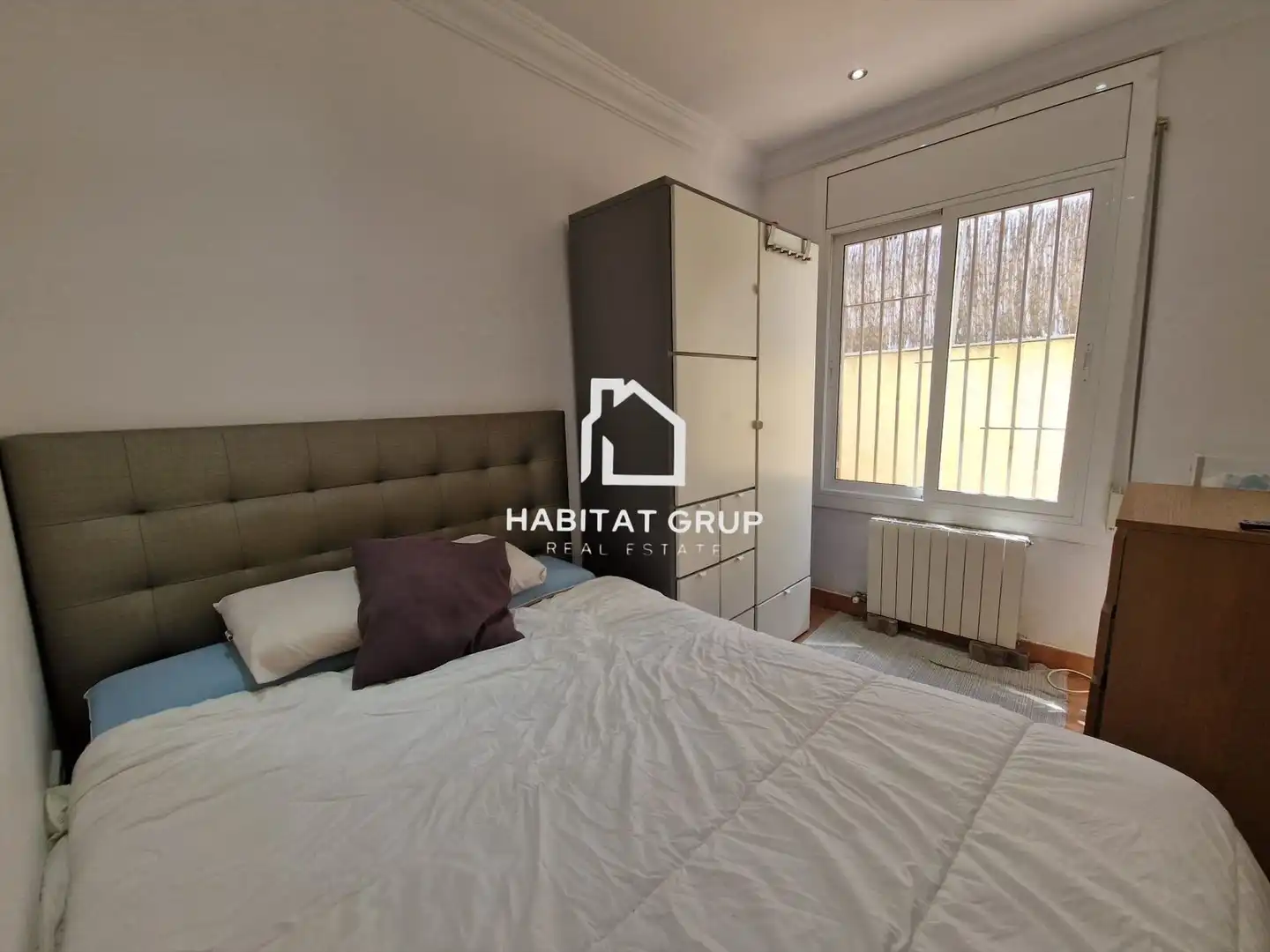 Bedroom of Houses for sale in Castelldefels  with Air Conditioner, Heating and Private garden