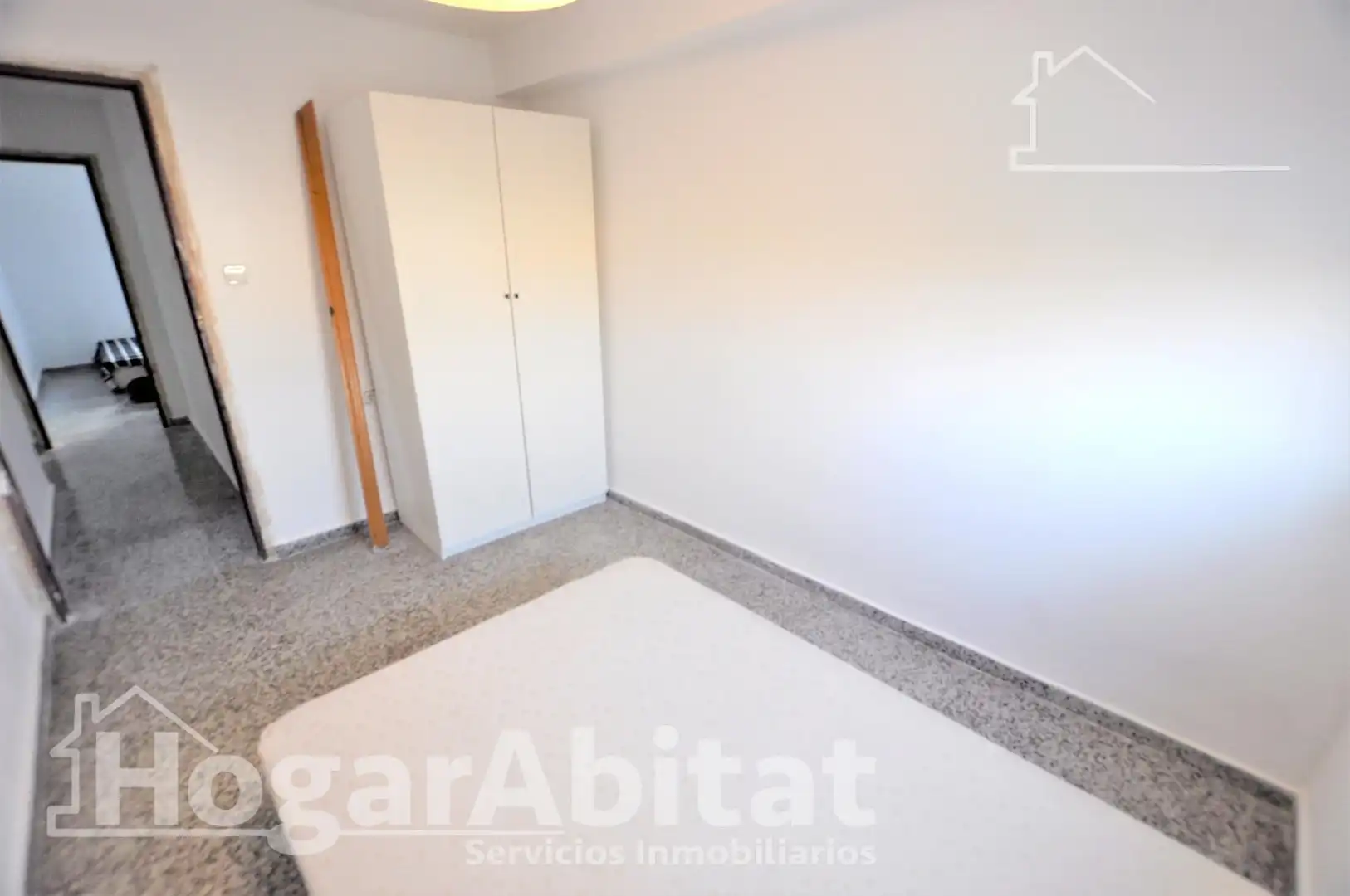 Habitación de Ático en venta en Valencia con Aire acondicionado, Calefacción y Terraza