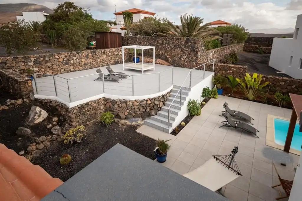 Terrassa de Casa o xalet en venda en La Oliva amb Aire condicionat, Jardí privat i Terrassa