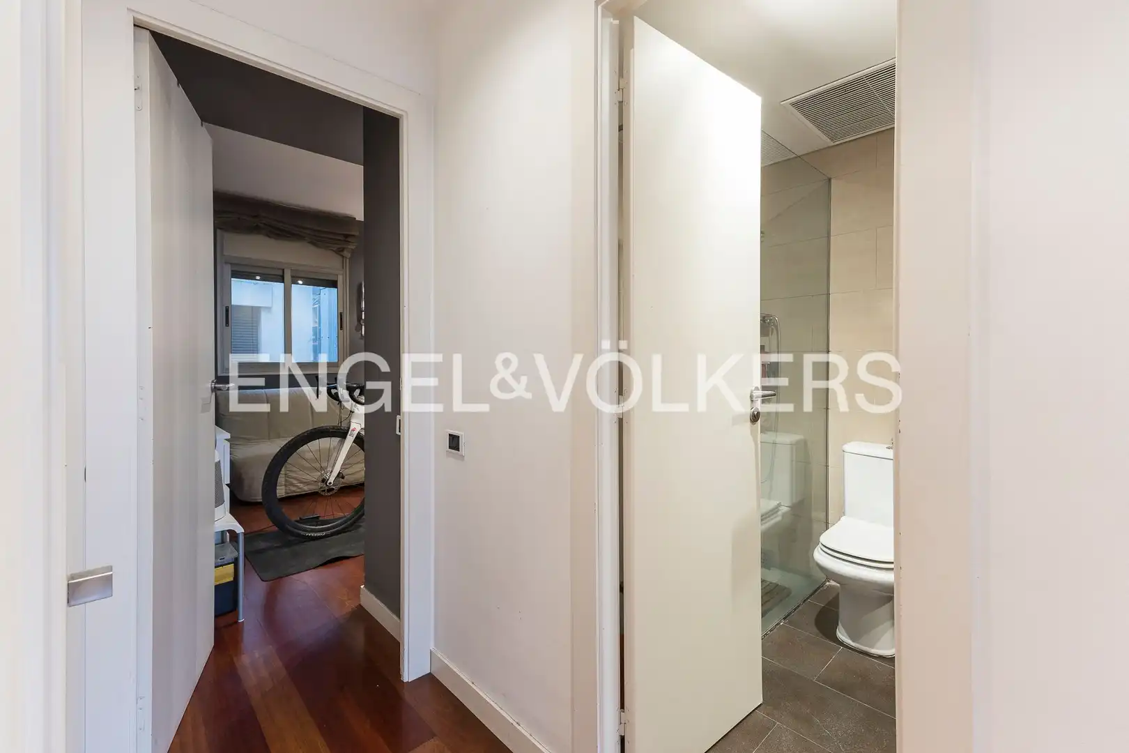 Piso en venta en Barcelona con Aire acondicionado, Calefacción y Parquet